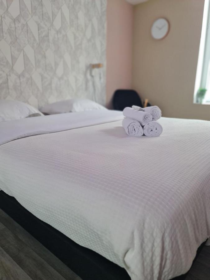 Ng Suitehome - Lille I Roubaix Centre I 121 - Pastel - Netflix - Wifi Buitenkant foto